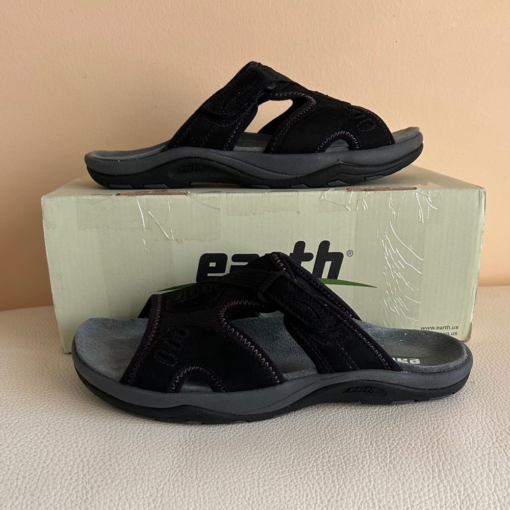 Earth slides black suede 7